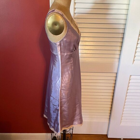 VICTORIA’S SECRET | light purple camisole XS - Picture 4 of 7